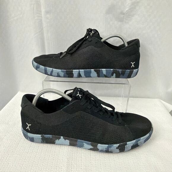 Athletic_Shoes